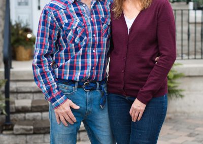 Family portrait photos in Beeton, Ontario by Frank Myrland Photography
