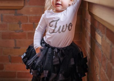Family portrait photos at the Gibson Centre in Alliston, Ontario by Frank Myrland Photography