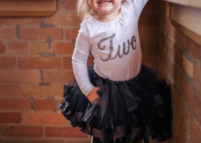 Family portrait photos at the Gibson Centre in Alliston, Ontario by Frank Myrland Photography