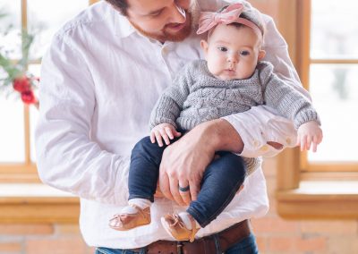 Family portrait photos at the Gibson Centre in Alliston, Ontario by Frank Myrland Photography