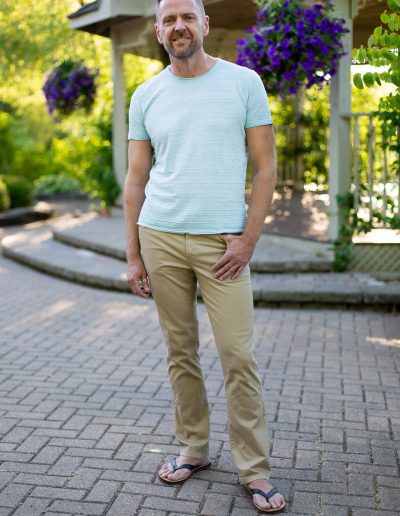 Outdoor Portrait Photography in Alliston, Ontario by Frank Myrland Photograhy