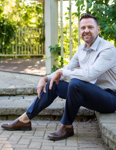 Outdoor Portrait Photography in Alliston, Ontario by Frank Myrland Photograhy