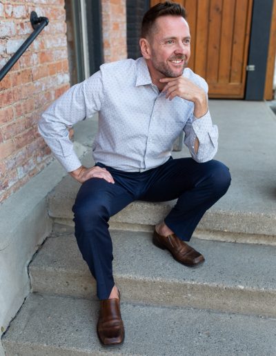 Outdoor Portrait Photography in Alliston, Ontario by Frank Myrland Photograhy
