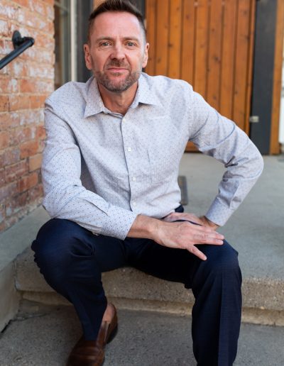 Outdoor Portrait Photography in Alliston, Ontario by Frank Myrland Photograhy