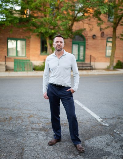 Outdoor Portrait Photography in Alliston, Ontario by Frank Myrland Photograhy