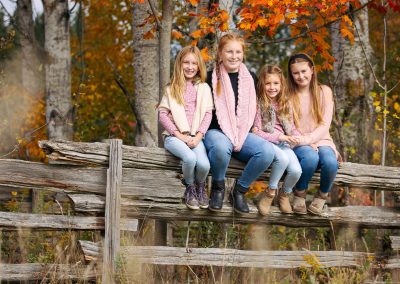 Autumn Family Photoshoot in Orangeville by Frank Myrland Photography