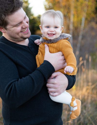 Autumn family photo session at Island Lake Trail in Orangeville by Frank Myrland Photography