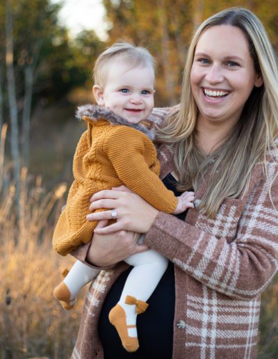 Autumn family photo session at Island Lake Trail in Orangeville by Frank Myrland Photography
