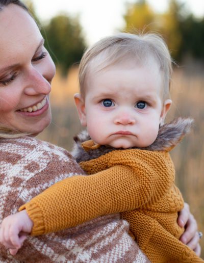 Autumn family photo session at Island Lake Trail in Orangeville by Frank Myrland Photography