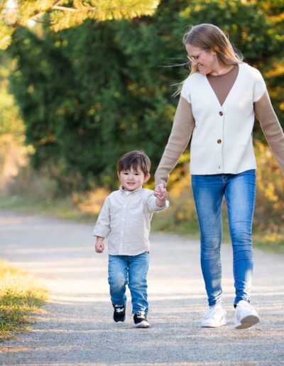 Orangeville Island Lake Autumn Family Portrait Session with Frank Myrland Photography