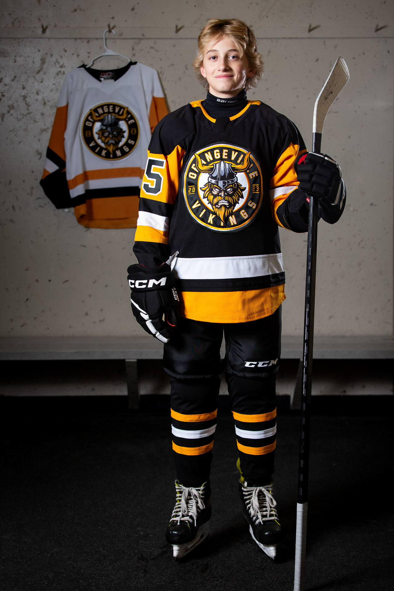 Orangeville Minor Hockey Player Portrait by Frank Myrland Photography