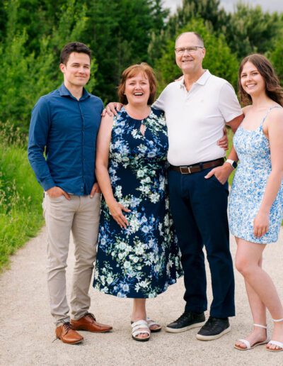 Orangeville family portrait photoshoot at Island Lake Conservation Area by Frank Myrland Photography