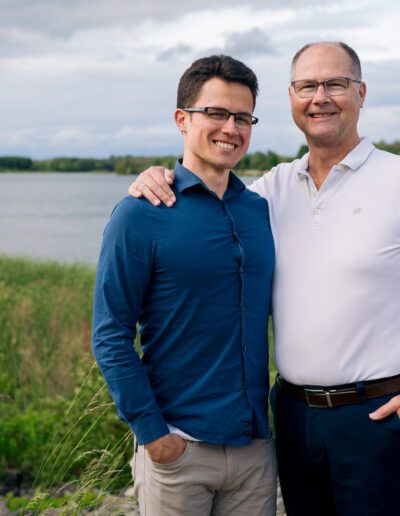 Orangeville family portrait photoshoot at Island Lake Conservation Area by Frank Myrland Photography