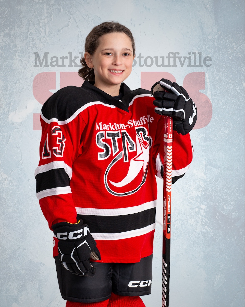 Girls youth hockey portrait for league photo day by Frank Myrland Photogaphy